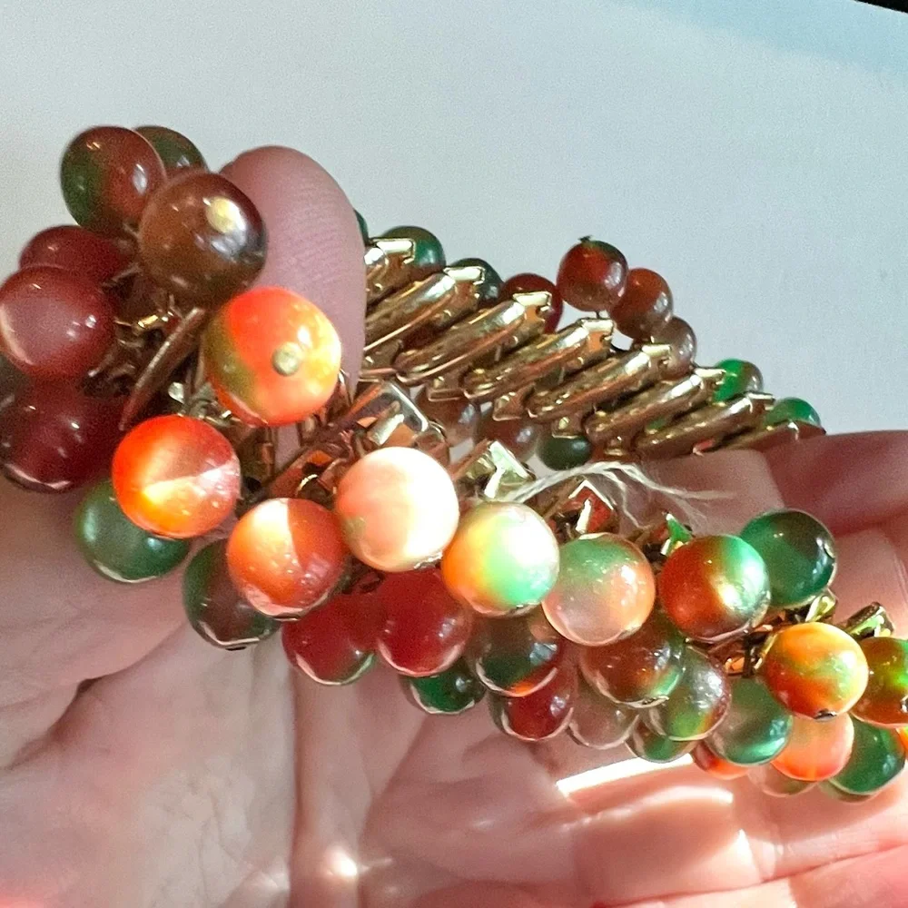 Vintage Cha Cha Bracelet Two Tone Moon Glow Stretchy Beaded Cuff Retro Jewelry
